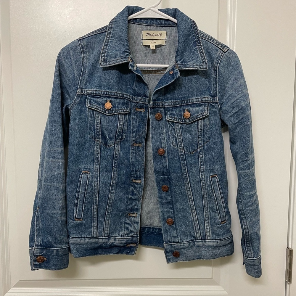 Madewell classic jean jacket​​​​​​​​​